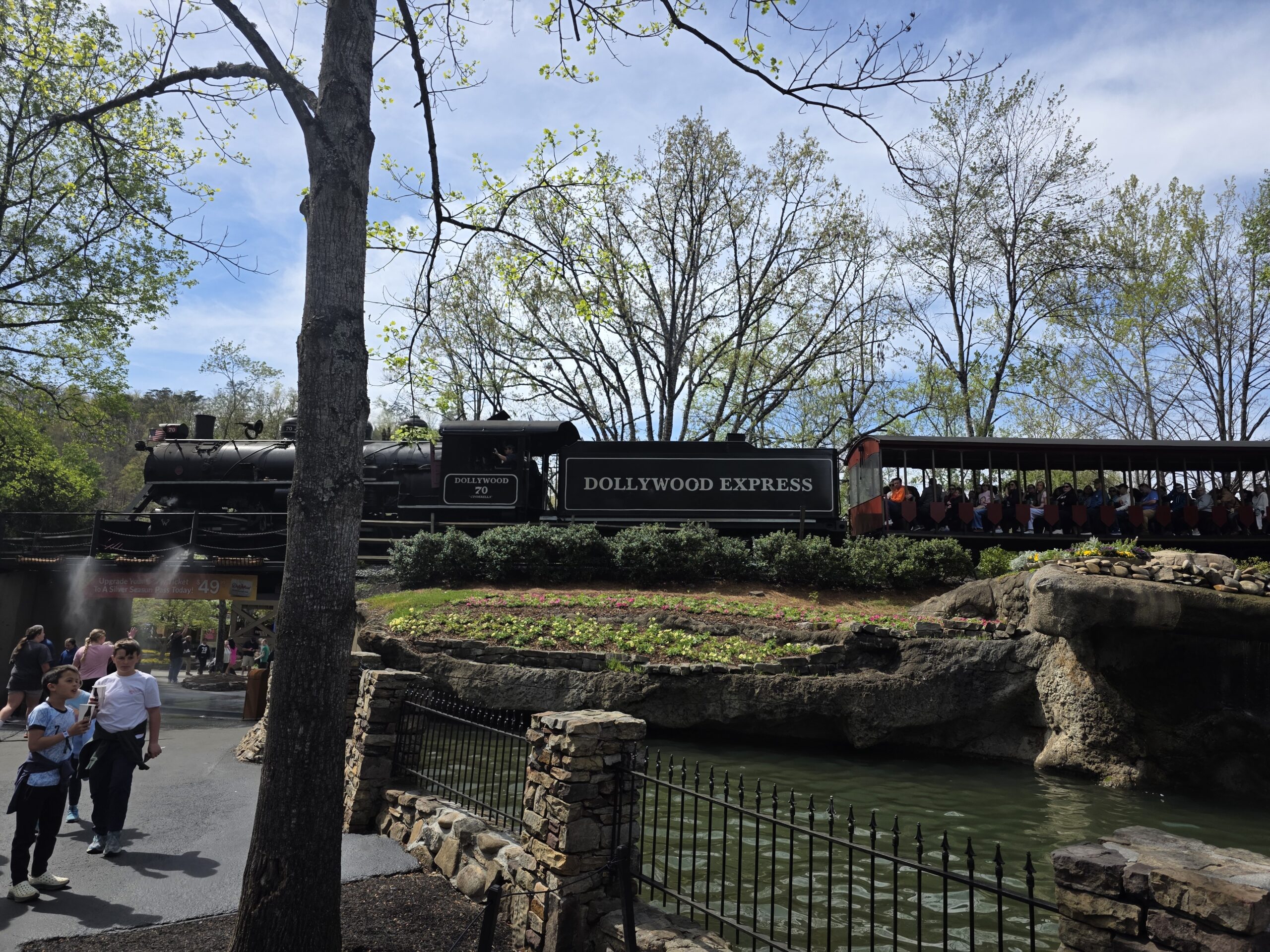 Dollywood Express Train Ride